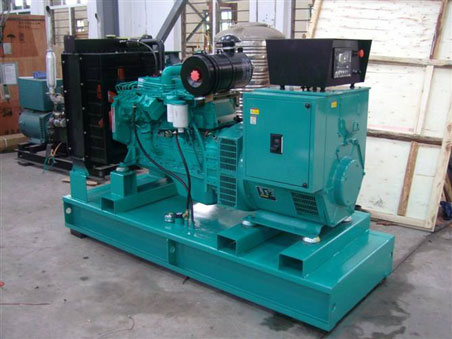 新会200kw康明斯柴油发电机组图片 新会200kw康明斯柴油发电机组图片